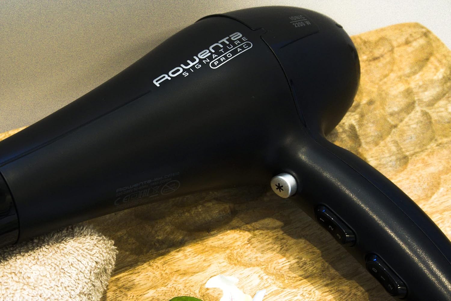 Rowenta - Signature Pro - compact - sèche-cheveux puissant noir