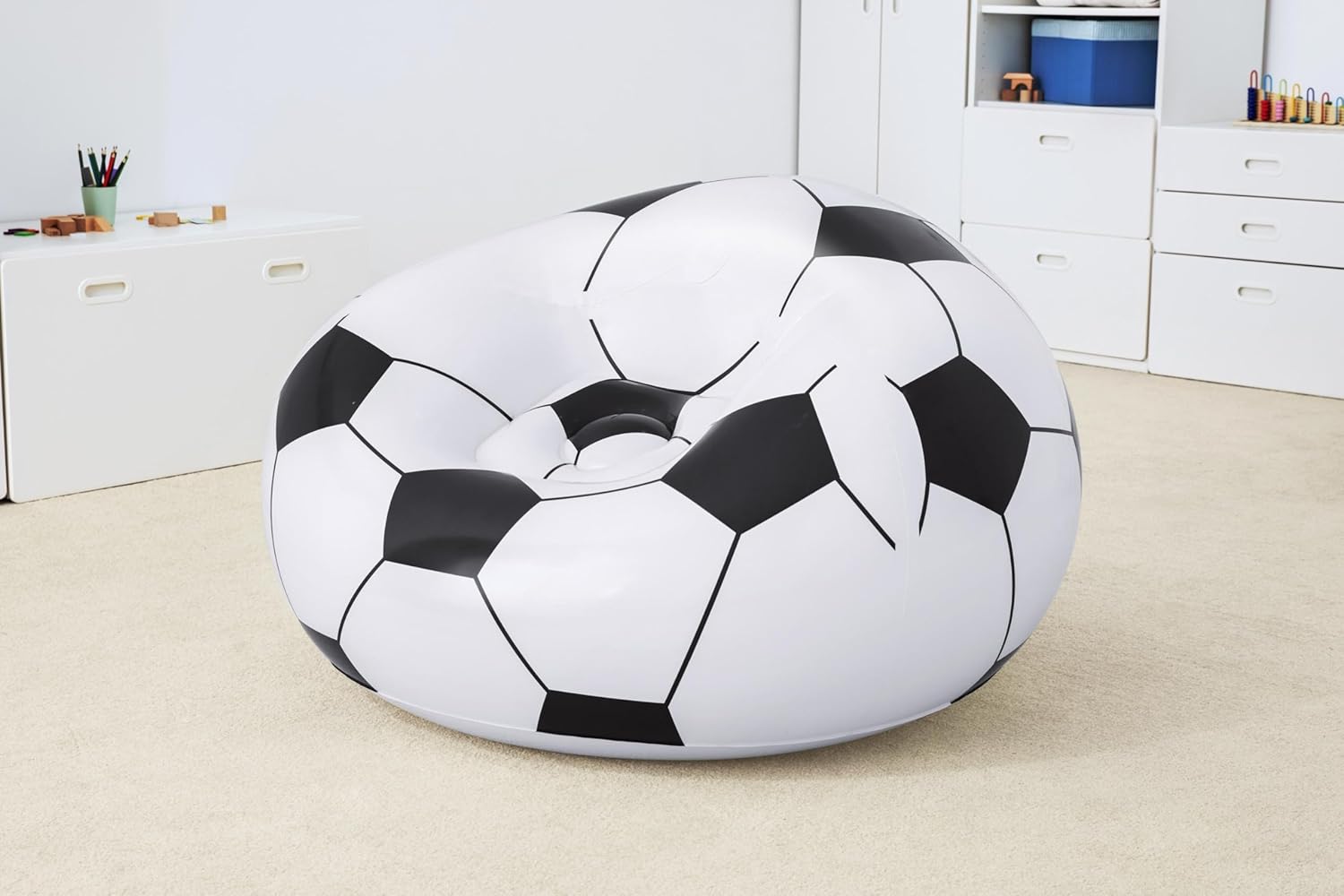 Bestway - fauteuil gonflable ballon foot - 114x112x66 cm - confortable - 75010