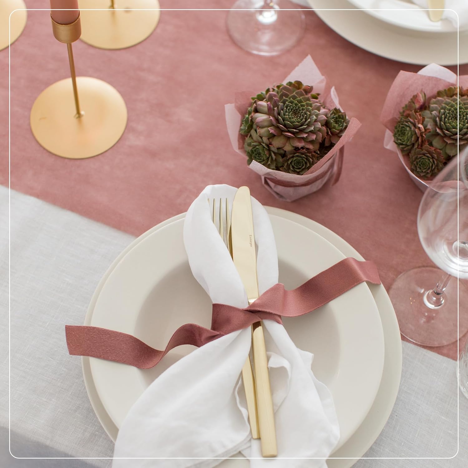 100%Mosel - Chemin de table non-tissé - 30x2500 cm - vieux rose décoratif