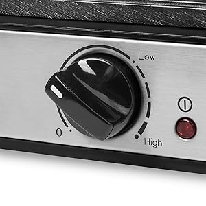 Zoom sur mollette du gaufrier Tristar Princess 132397