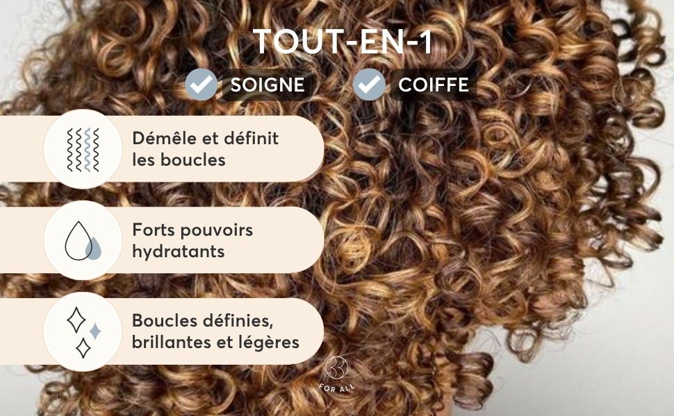 Publicité de produits capillaires mettant en vedette des cheveux bruns bouclés. Le texte met en évidence les avantages : démêle, définit les boucles, hydrate et crée des boucles définies, brillantes et légères. Produit « tout-en-1 » (tout-en-un)