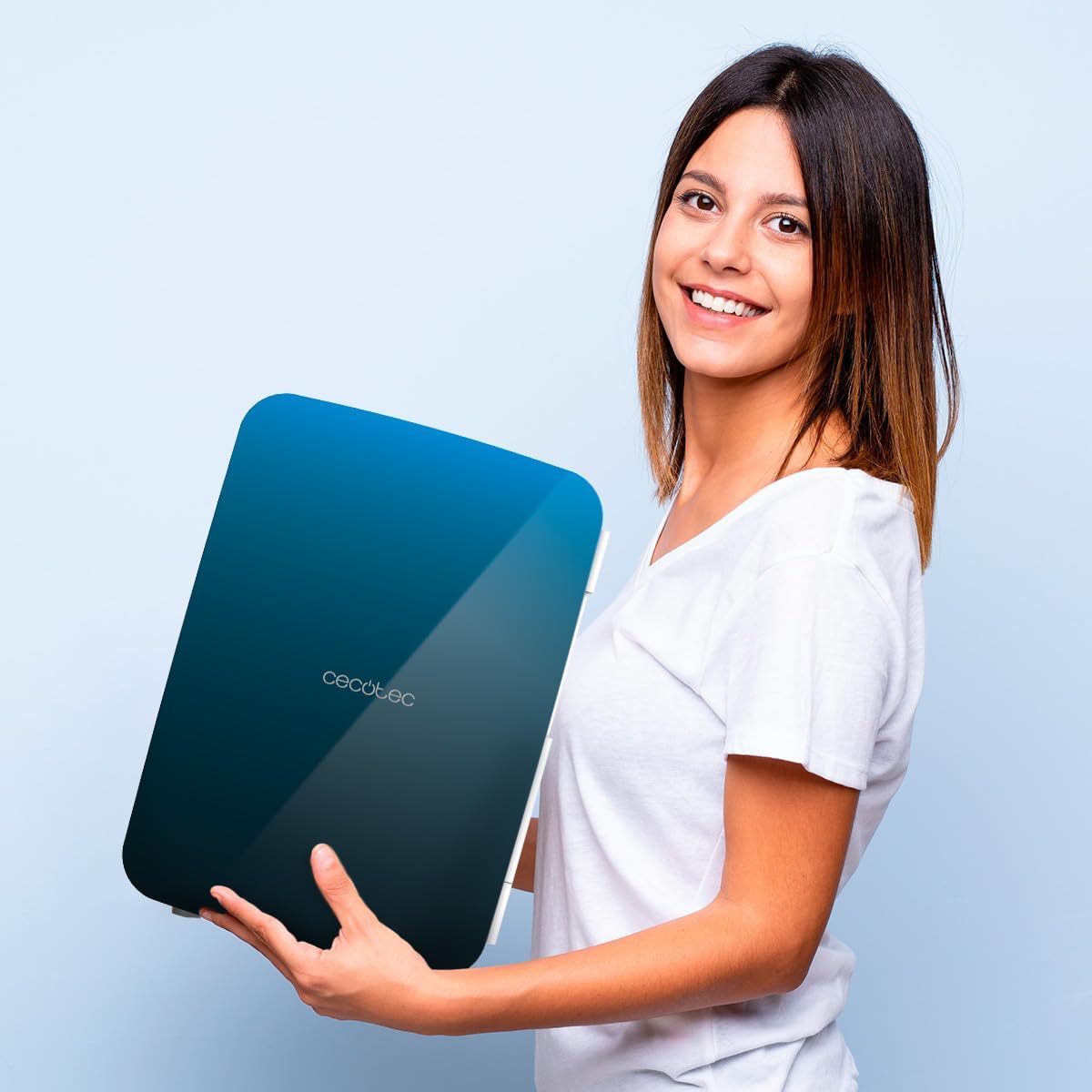 Cecotec - Bolero MiniCooling 10L - compact, 12V/220V, froid & chaud