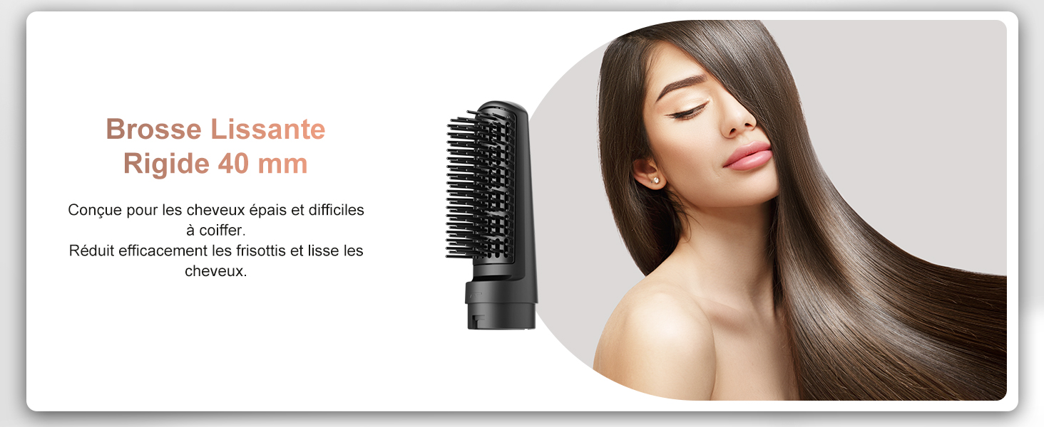 Vues rapprochées d'un microphone utilisé dans la configuration d'enregistrement, montrant les détails techniques et le positionnement.