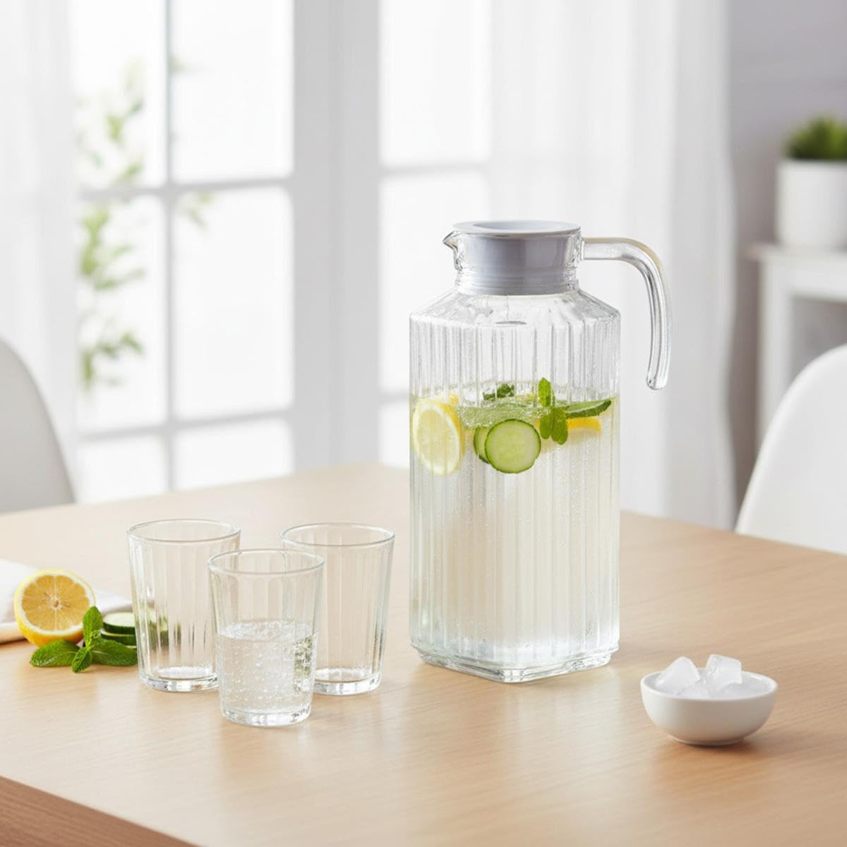 Luminarc - Quadro pichet 1,7L - couvercle plastique blanc, pratique