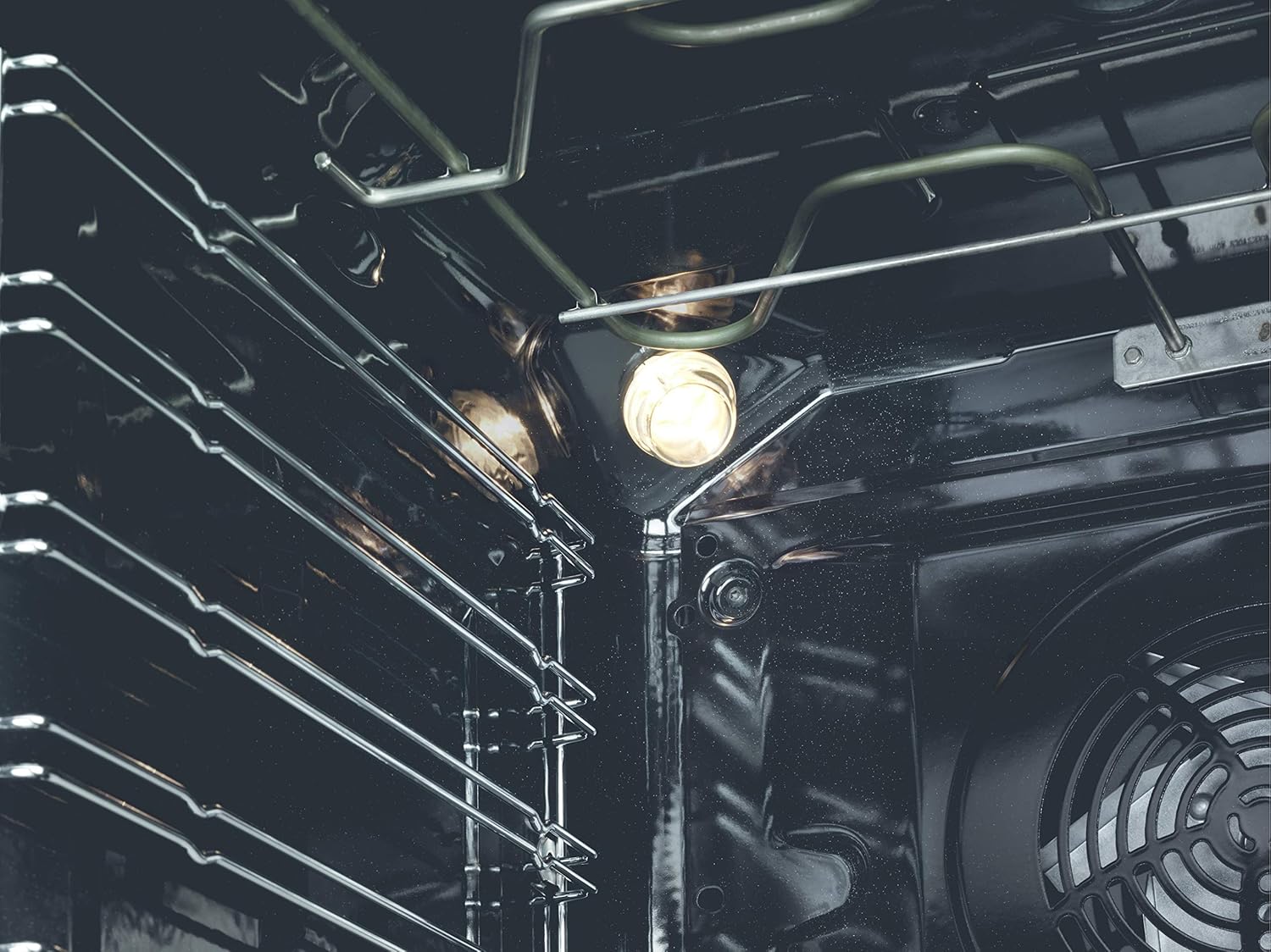 Electrolux - Four série 300 - 72L, convection, 7 fonctions, AquaClean, EOH3H54X