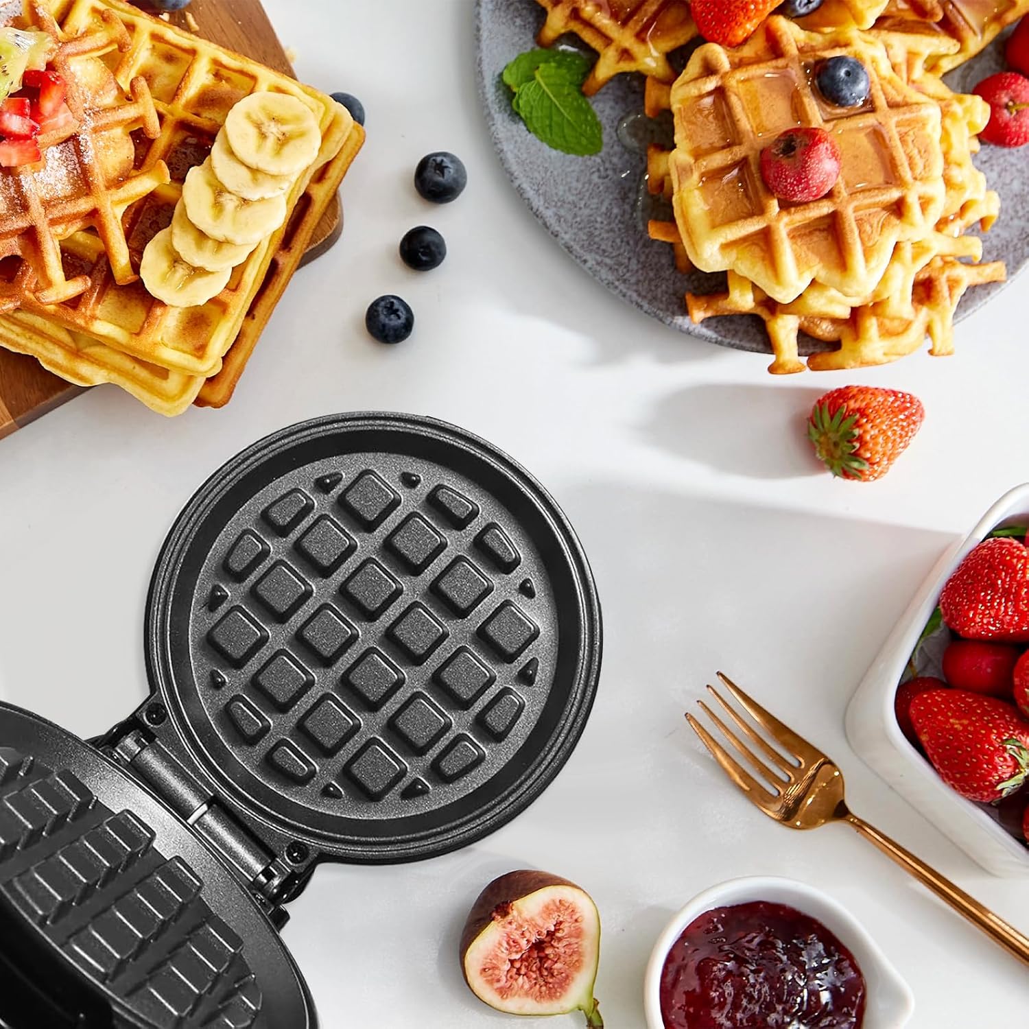 Mini gaufrier - design rétro - surface antiadhésive - format compact
