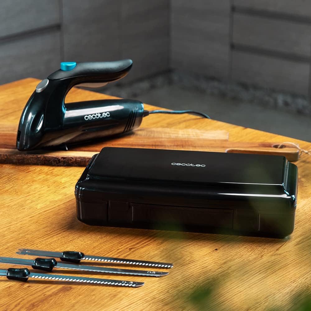 Cecotec - Cut-Eat 1800 Black - 150W, 3 lames inox, silencieux, lave-vaisselle, étui