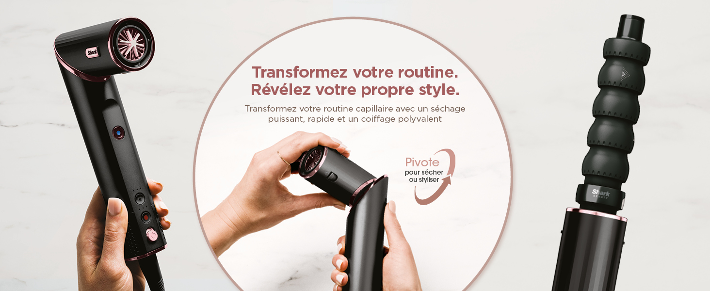 Le texte se lit comme suit : « Transformez votre routine ». Outil de coiffage noir illustré sous plusieurs angles pour démontrer son utilisation, avec poignée ergonomique et tête rotative.