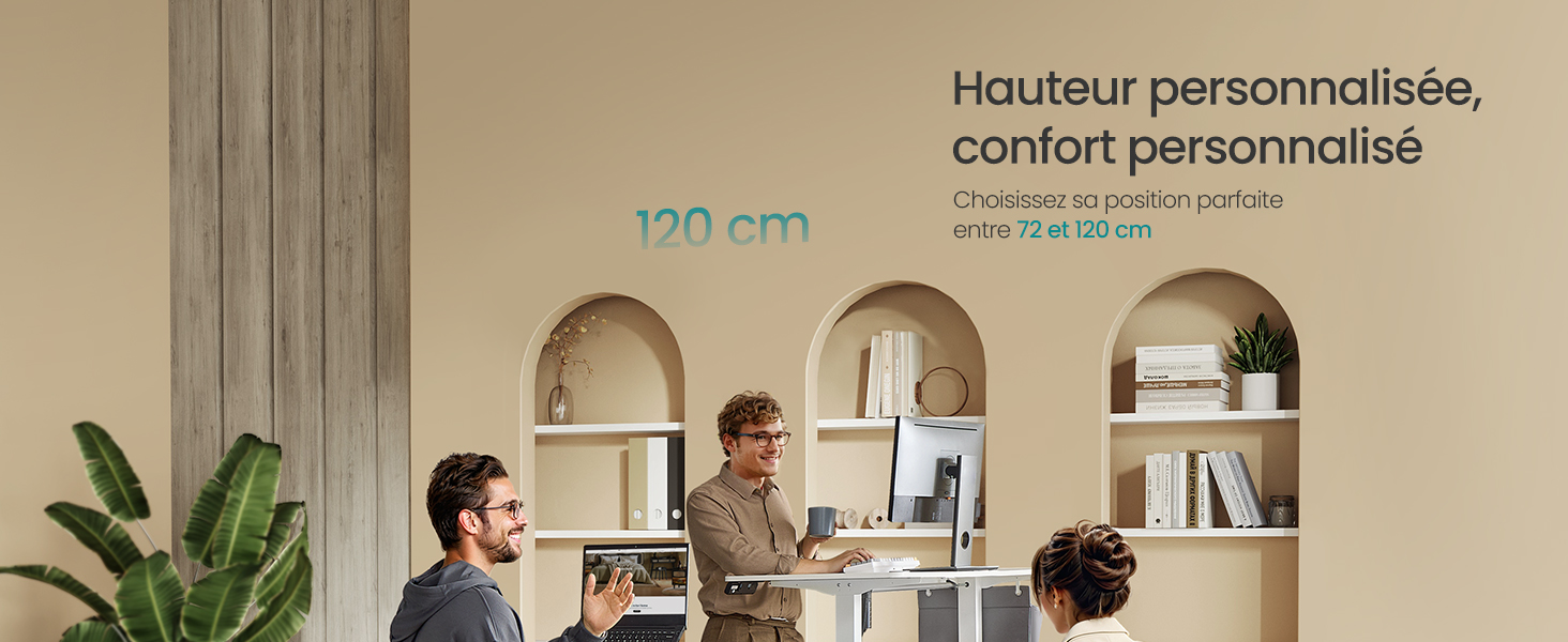 Espace de bureau moderne avec étagères intégrées cintrées et mesure de 120 cm de hauteur indiquée, avec une configuration ergonomique