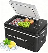 Le texte indique « UPSTERMEN ». Réfrigérateur de voiture portable avec couvercle ouvert indiquant la capacité de stockage des aliments, présenté avec des glaçons, une tranche de citron et une décoration en feuille de menthe. Comprend un panneau de commande numérique à l'avant.