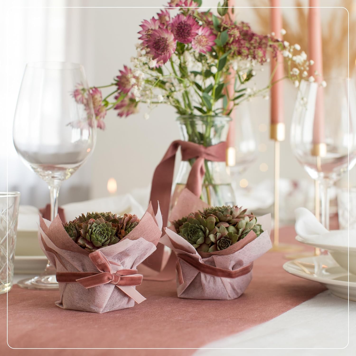 100%Mosel - Chemin de table non-tissé - 30x2500 cm - vieux rose décoratif