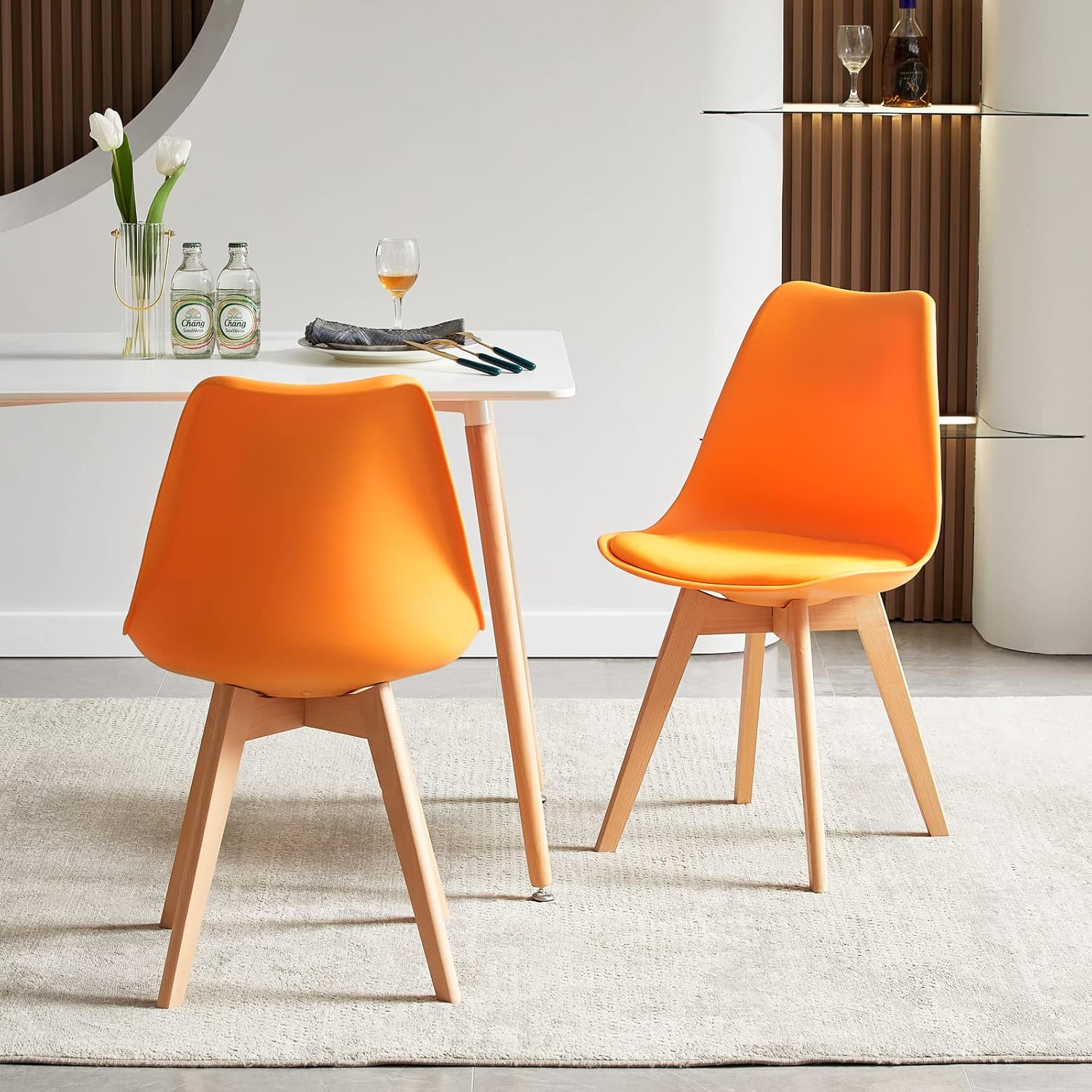 EGGREE - Lot de 4 chaises scandinaves - bois hêtre, rembourrées, orange