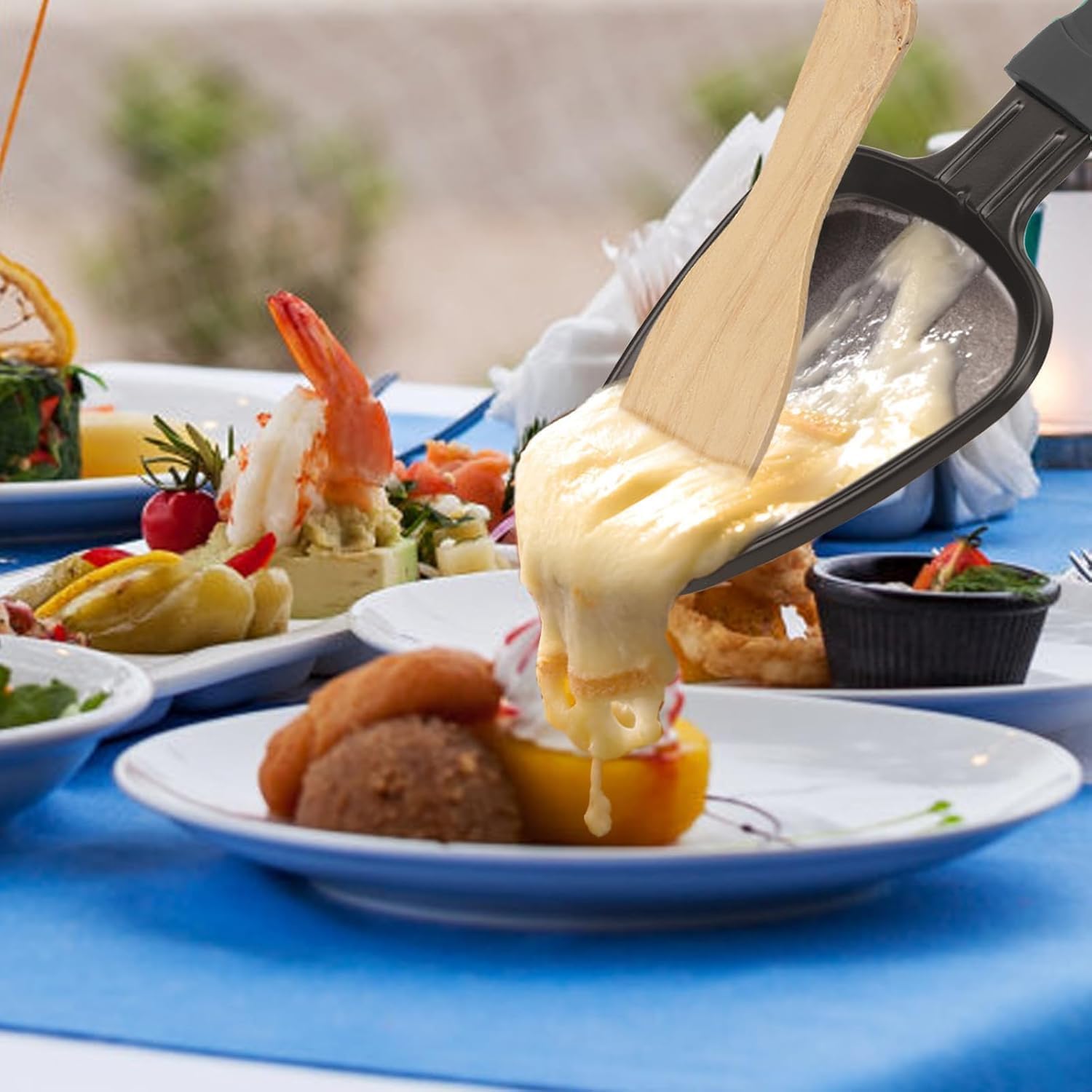 Poêle à raclette 8 parts - revêtement antiadhésif, poignées isolées, 8 spatules