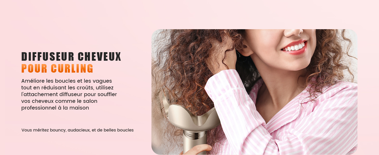 Le texte se lit comme suit : « DIFFÉRENCE CHEVEUX ». Publicité de produit montrant divers panneaux de démonstration de coiffure sur le thème du fond rose.