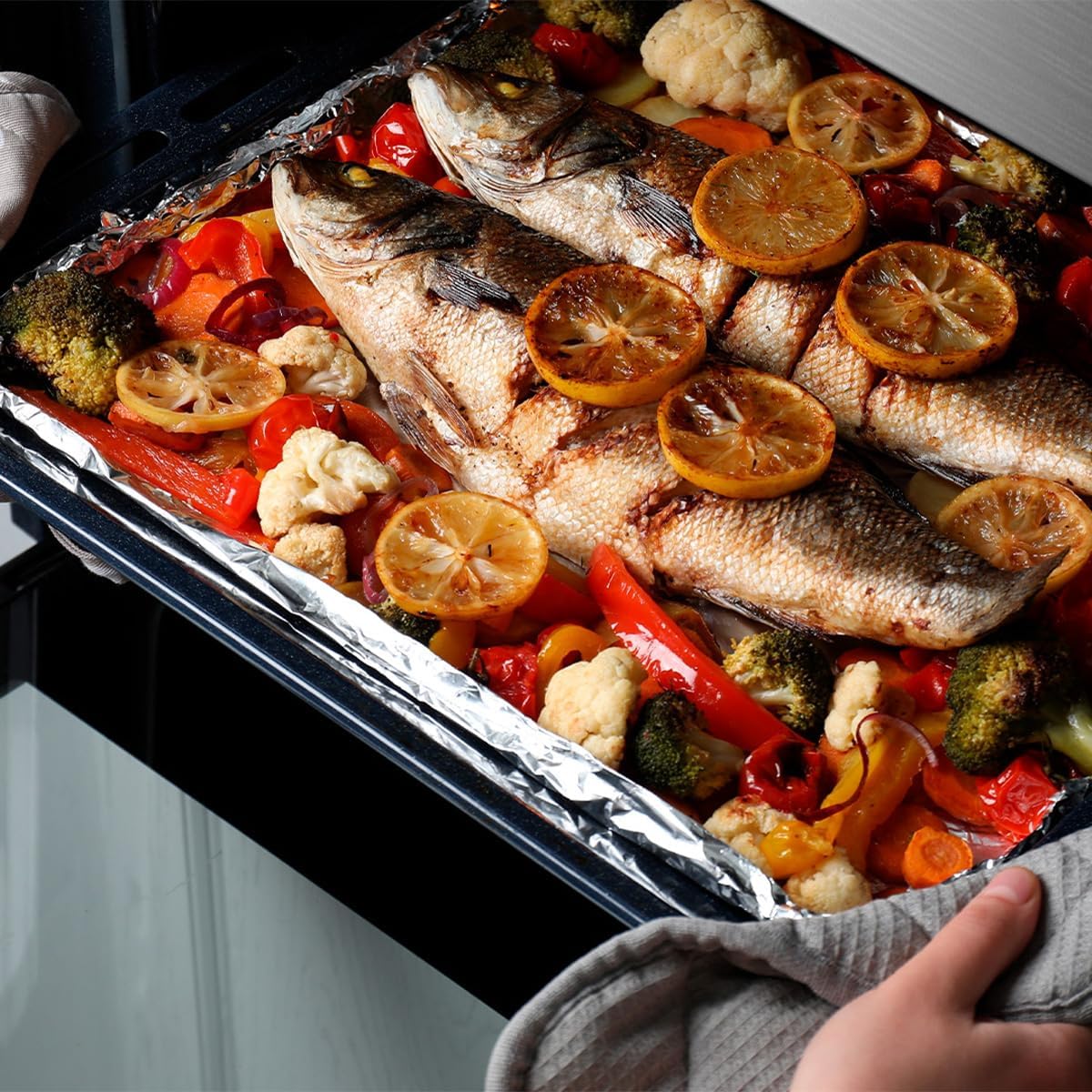 Cecotec - Bolero Hexa Line+ - 77 L - 2800W, 4 fonctions, vapeur, C126000