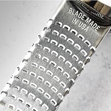 Microplane Râpe à zesteur pour Agrumes, Parmesan, Gingembre, Chocolat et Noix