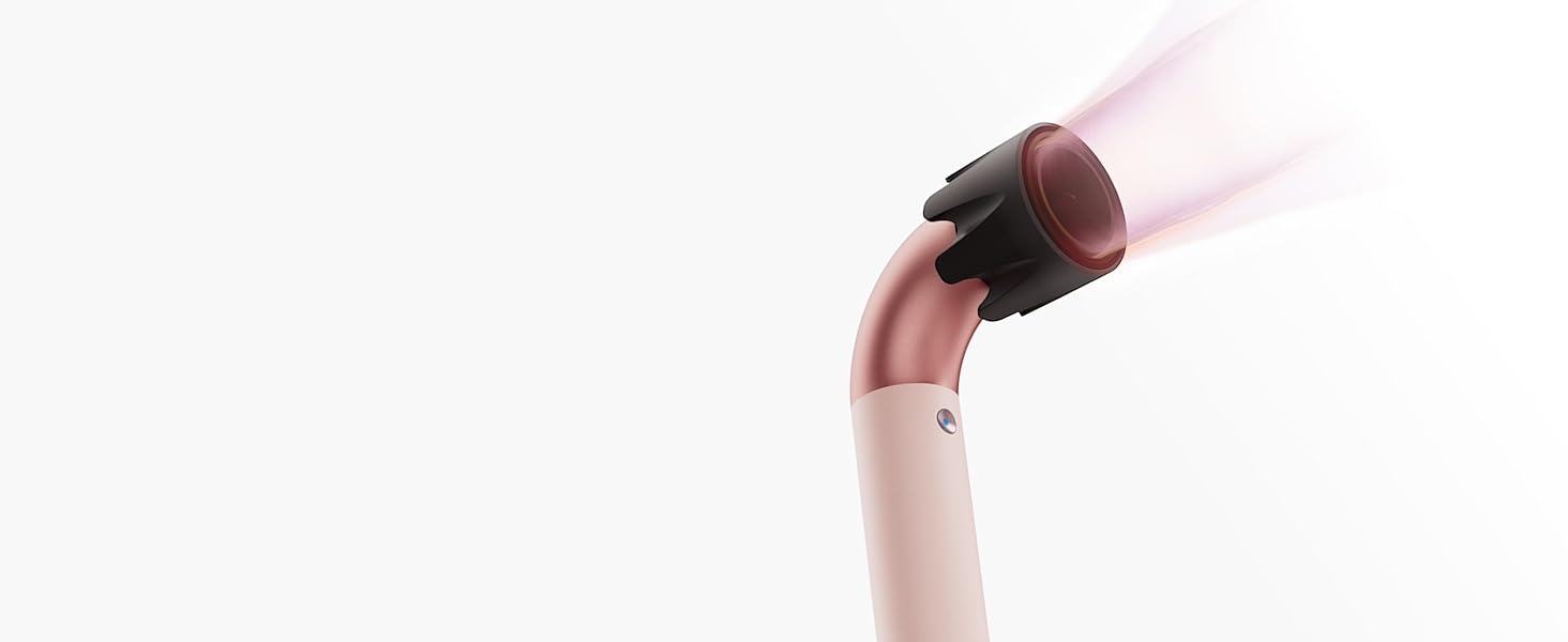 Le Dyson Supersonic r avec l’embout de séchage puissant génère un flux d’air puissant.